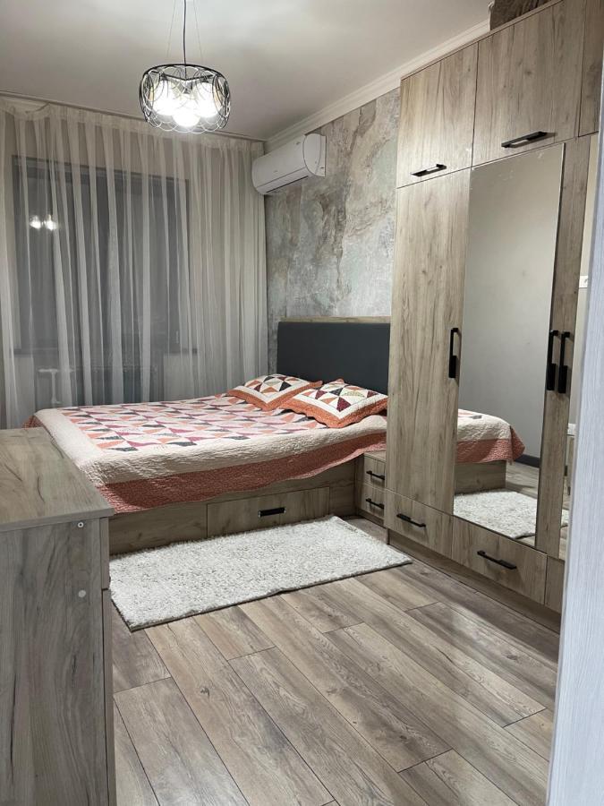 Apartment Tashkent 3 Bedrooms Exterior foto